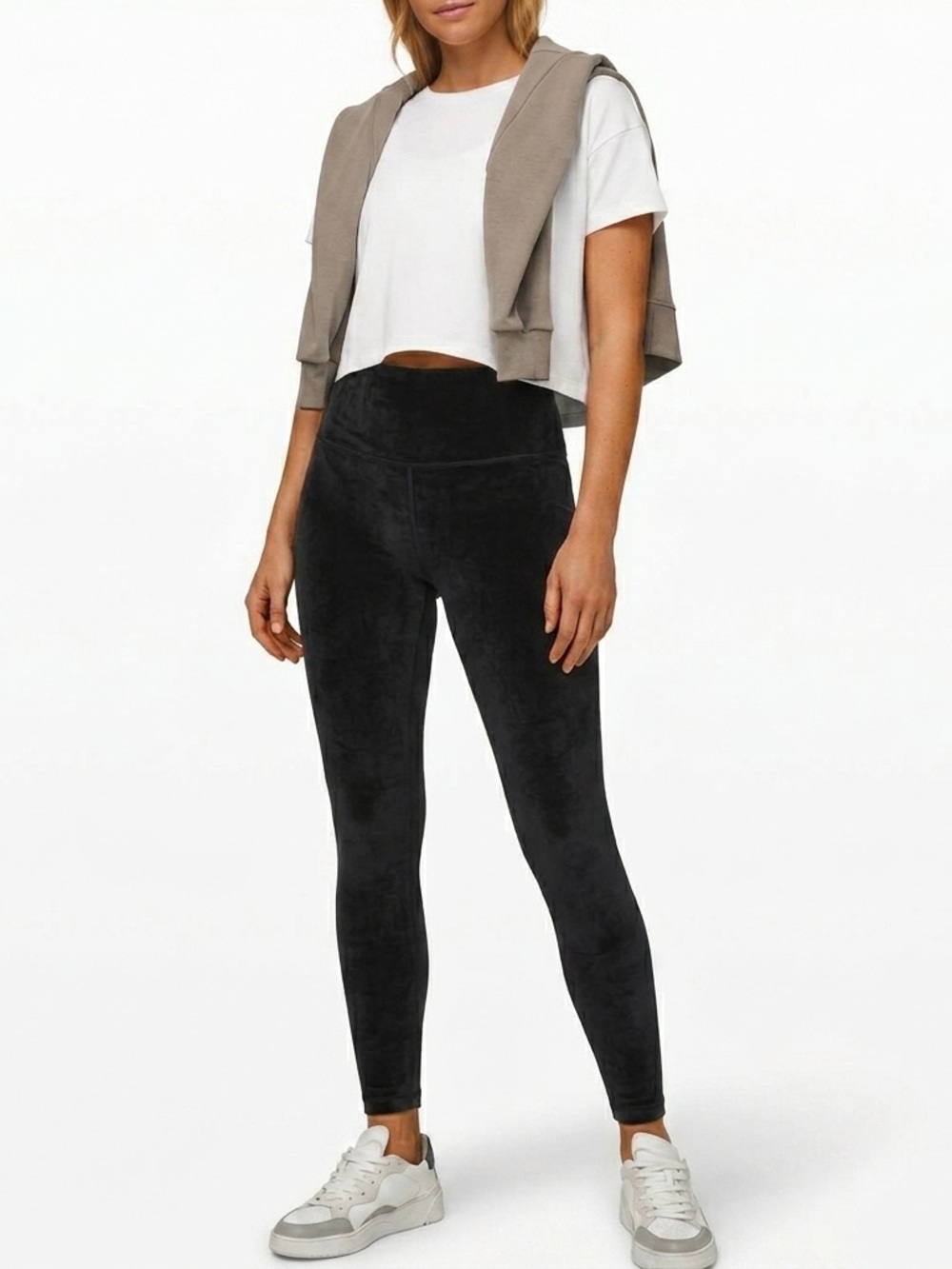 Lululemon ✨ High Rise 28" Tight ✨ Black Crushed Velvet Leggings ✨Wunder Lounge✨